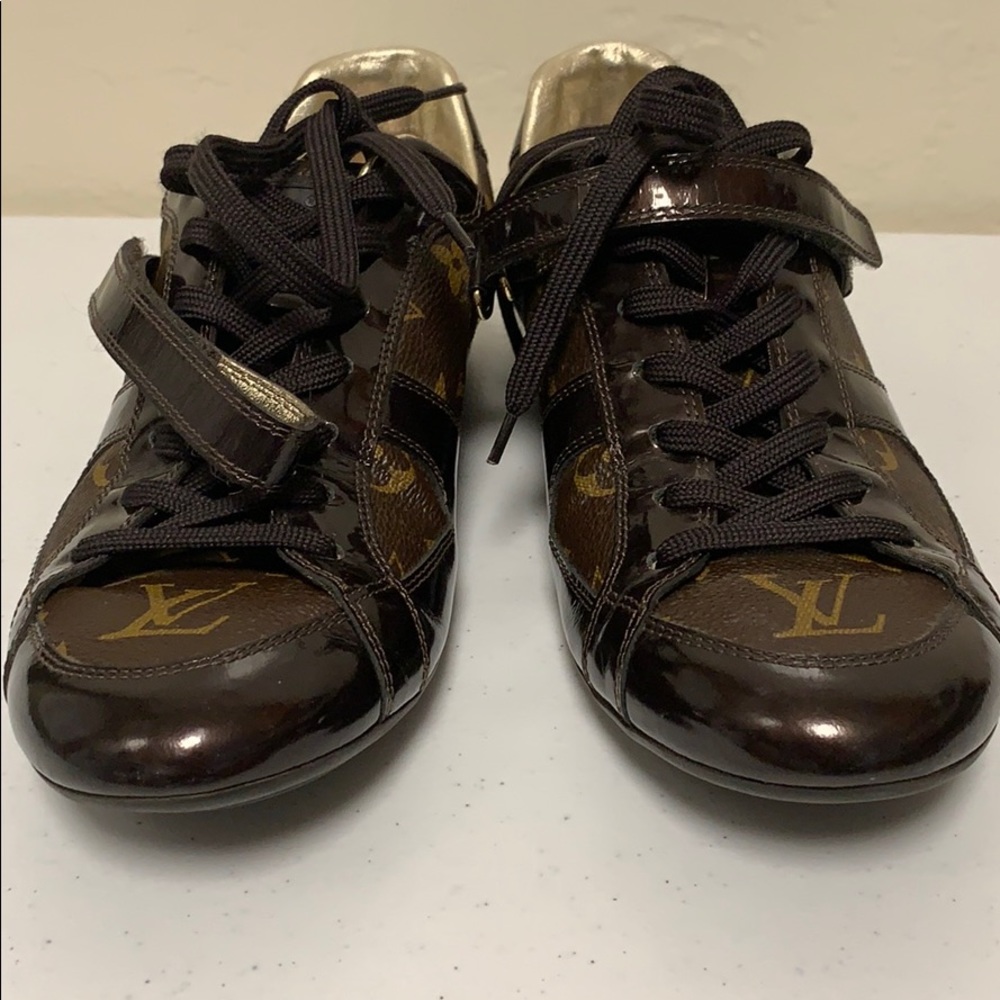 Louis Vuitton Globetrotter Sneakers/ size: 38.5 - Picture 3 of 12